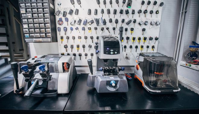 Oto Anahtar ve Kumanda Tamiri - 324